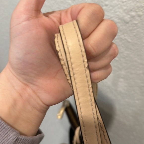 MICHAEL Michael Kors Brown Signature Coated Leather Jet Set East West Tote - Picture 4 of 9